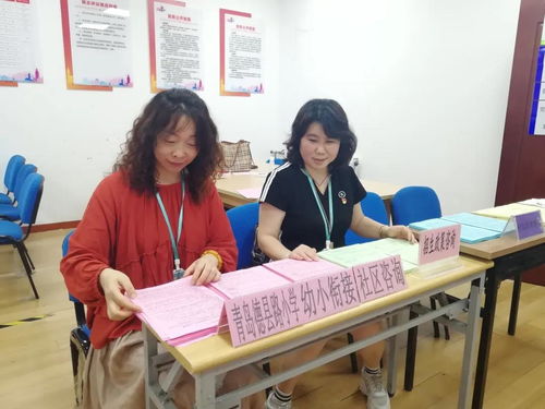 傾心細致服務，傳遞教育溫度——青島德縣路小學招生政策宣講入社區、入幼兒園活動紀實